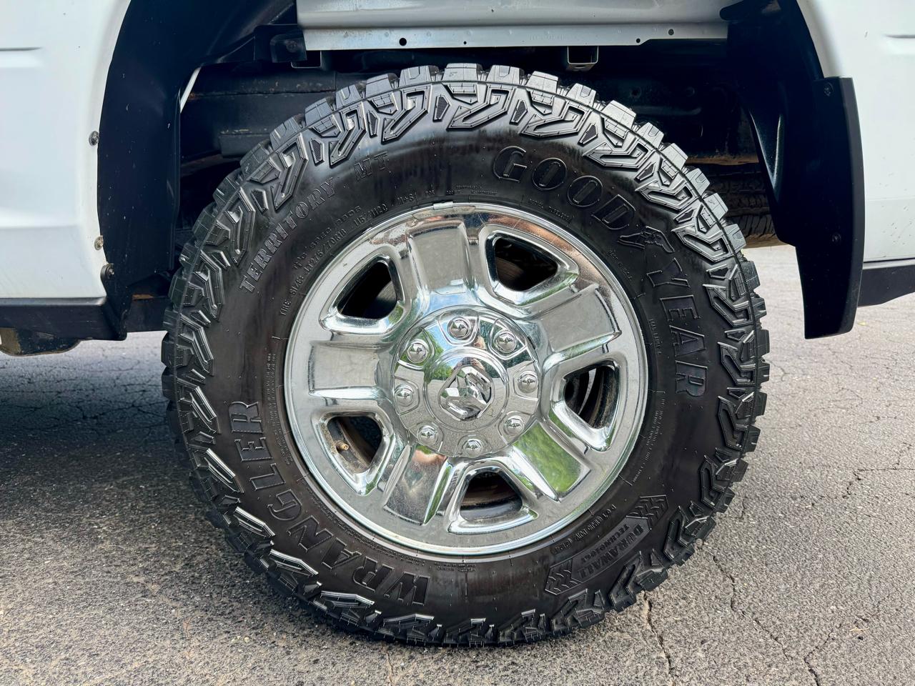 RAM 2500 Tradesman Crew Cab SWB 4WD 2021