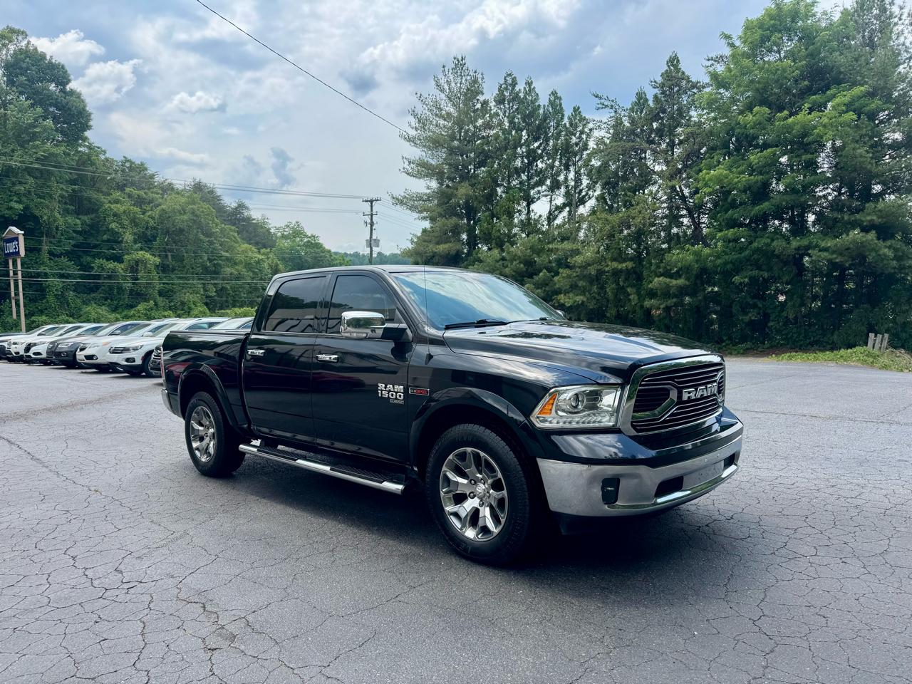RAM 1500 Classic Crew Cab 4WD 2019