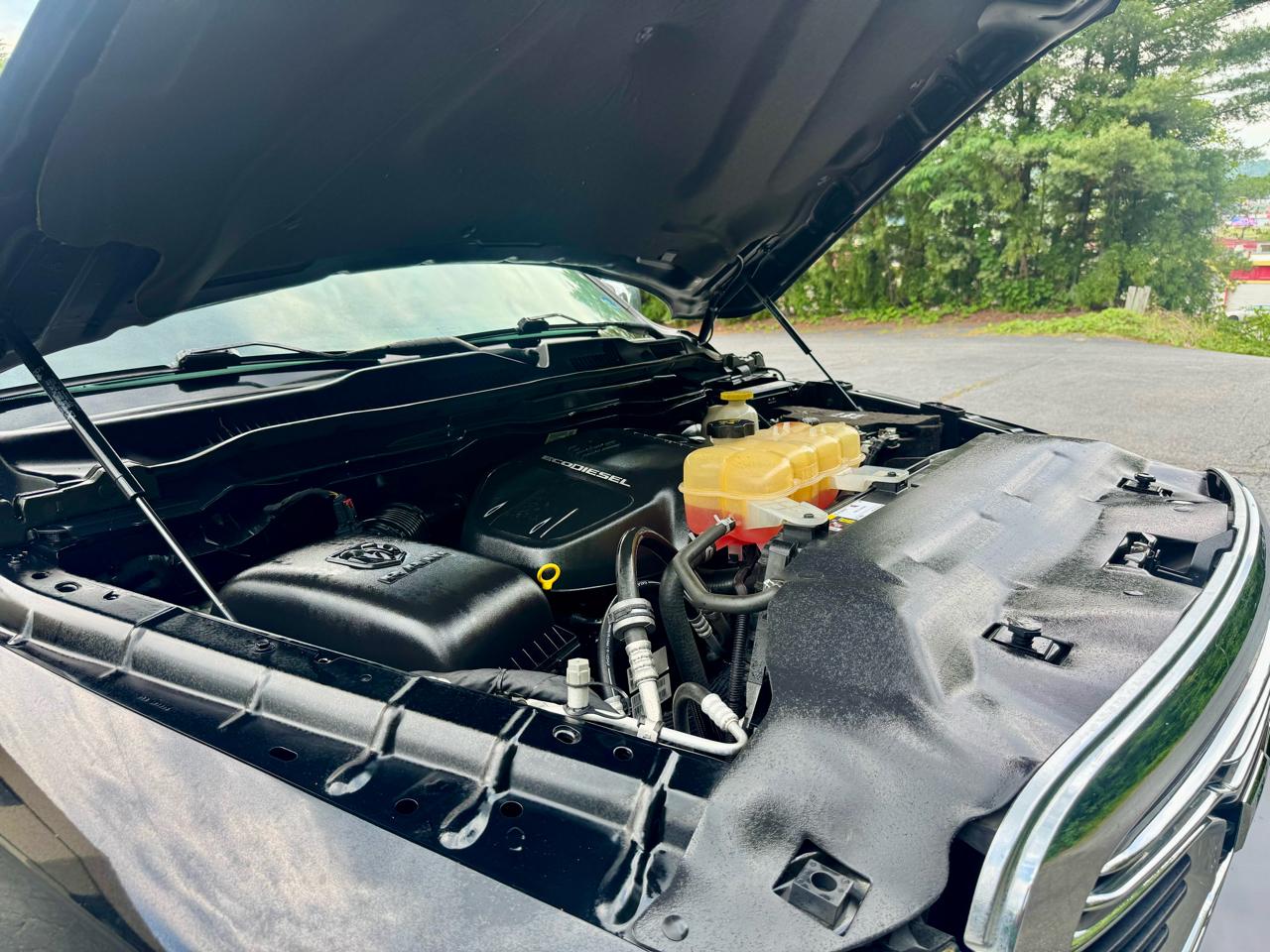 RAM 1500 Classic Crew Cab 4WD 2019