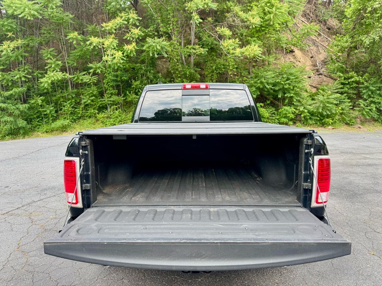 RAM 1500 Classic Crew Cab 4WD 2019