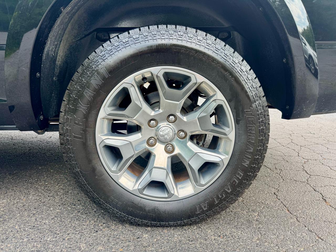 RAM 1500 Classic Crew Cab 4WD 2019