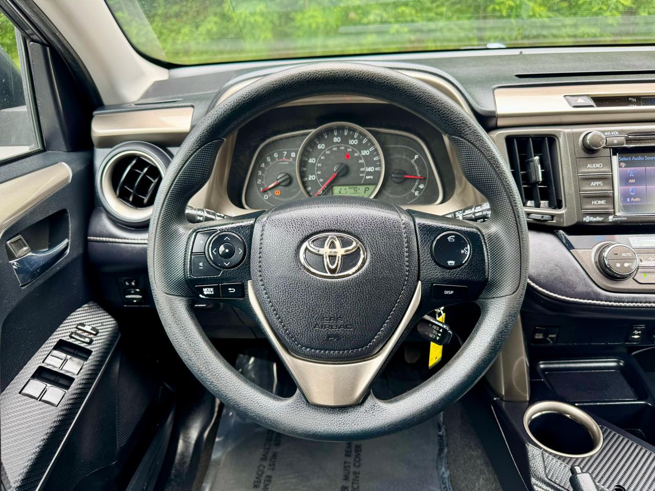 Toyota RAV4 XLE FWD 2015