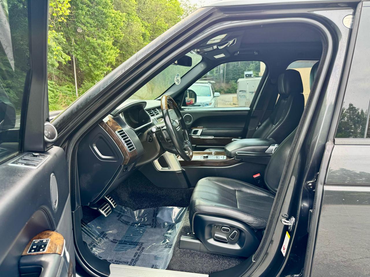 Land Rover Range Rover 5.0L V8 Supercharged 2014