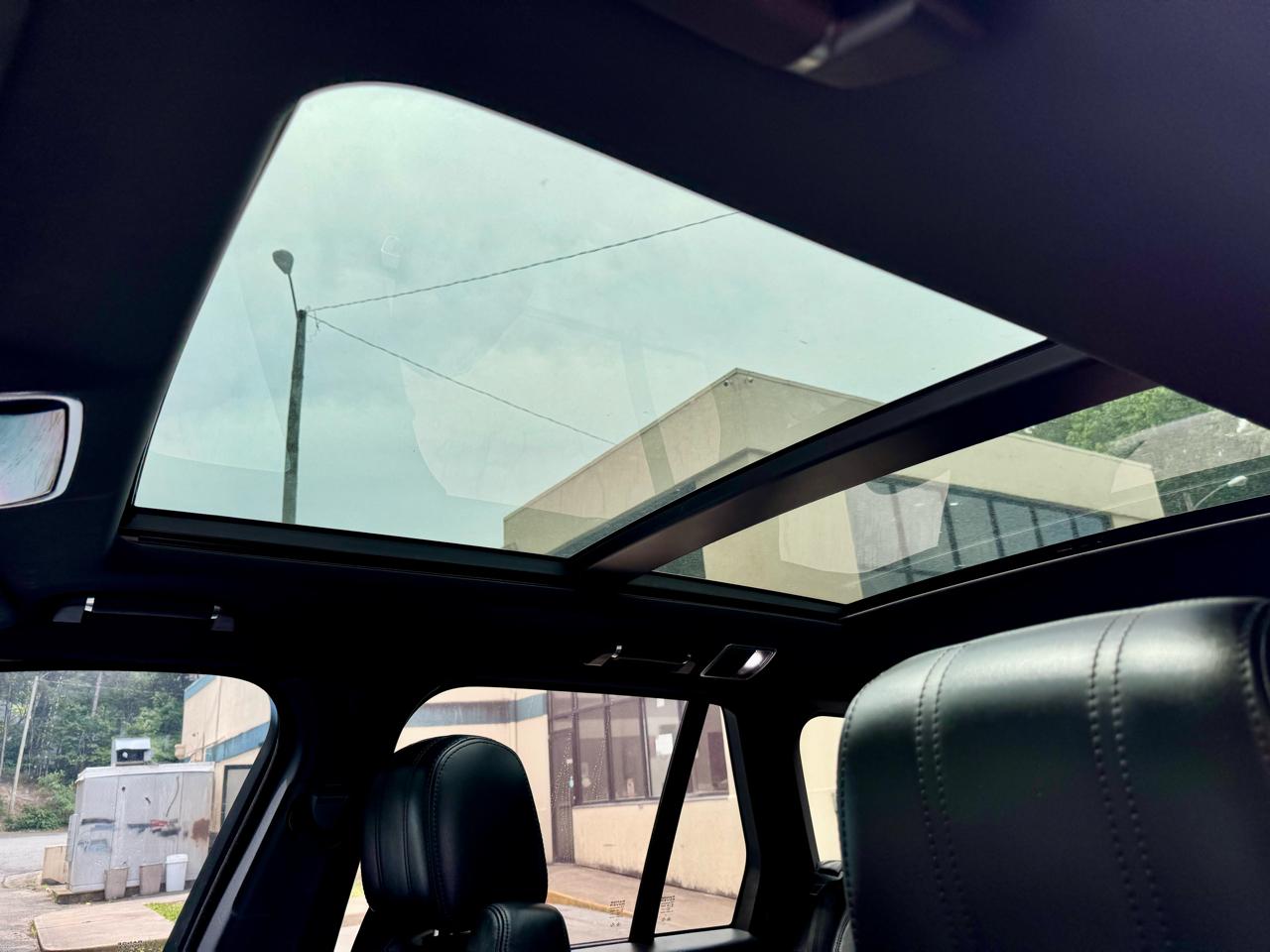 Land Rover Range Rover 5.0L V8 Supercharged 2014