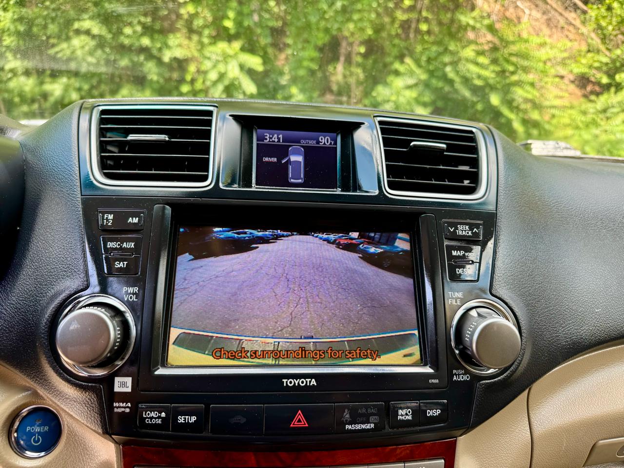 Toyota Highlander Hybrid Limited 4WD 2012