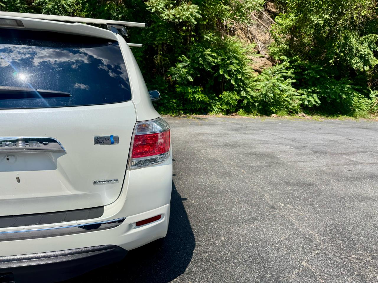 Toyota Highlander Hybrid Limited 4WD 2012
