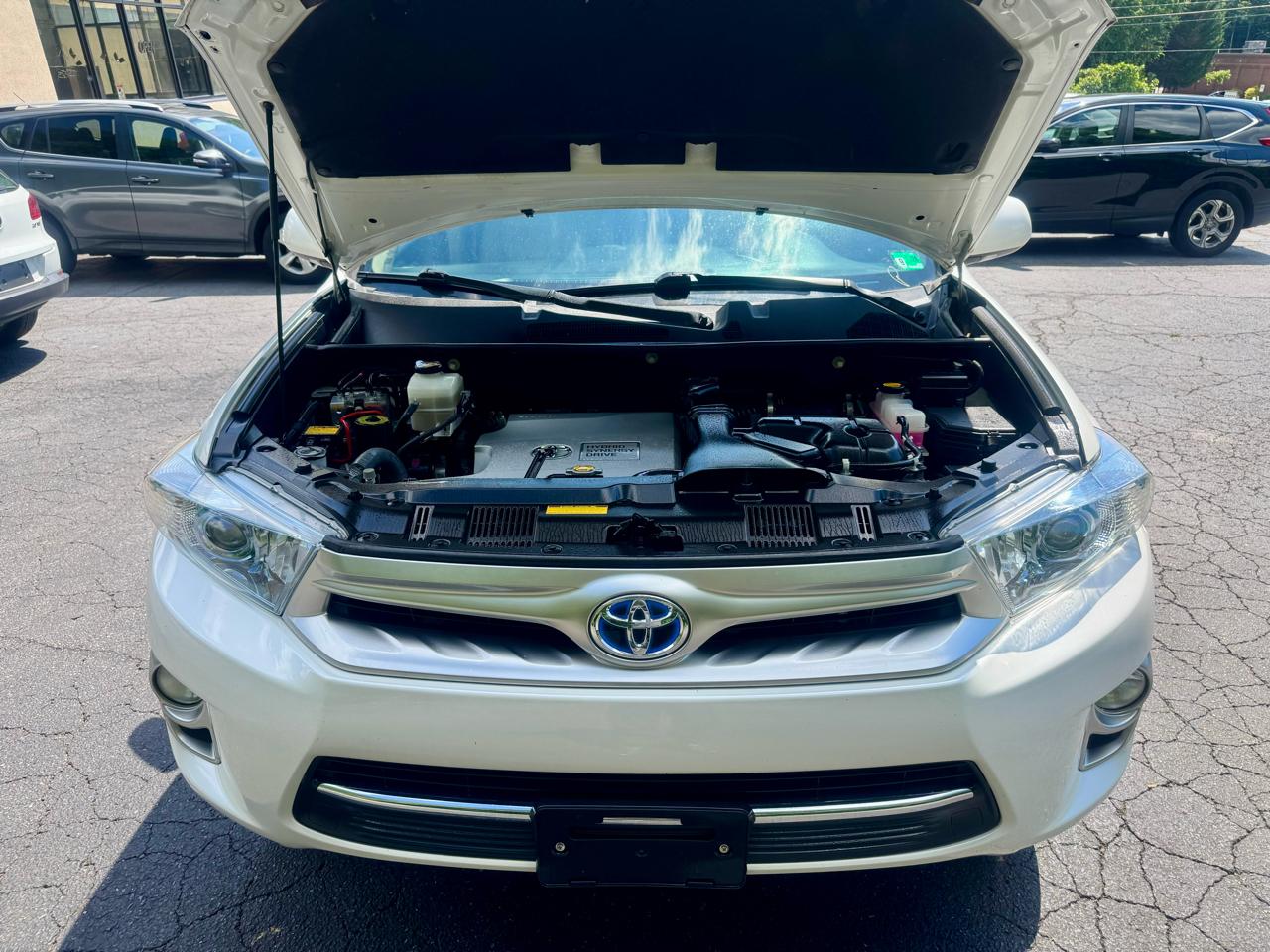 Toyota Highlander Hybrid Limited 4WD 2012