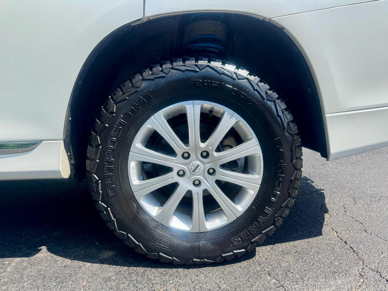 Toyota Highlander Hybrid Limited 4WD 2012