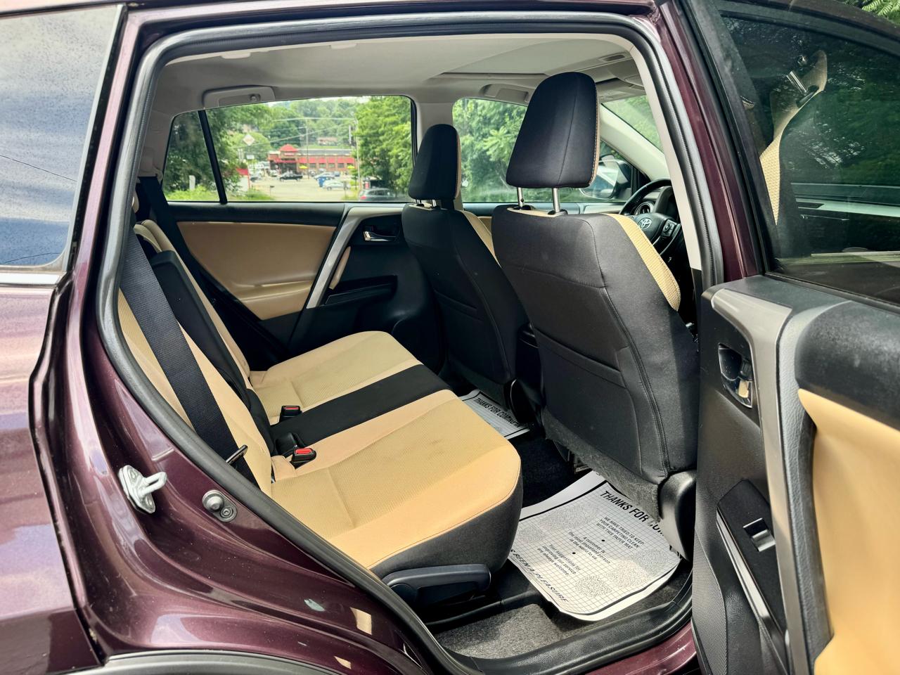 Toyota RAV4 XLE FWD 2017
