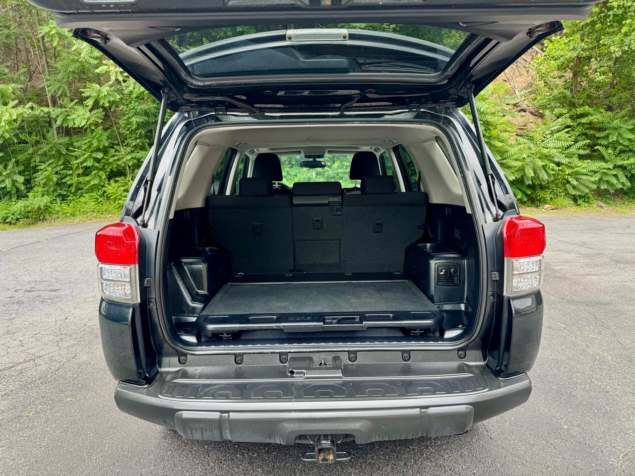 Toyota 4Runner SR5 4WD 2010