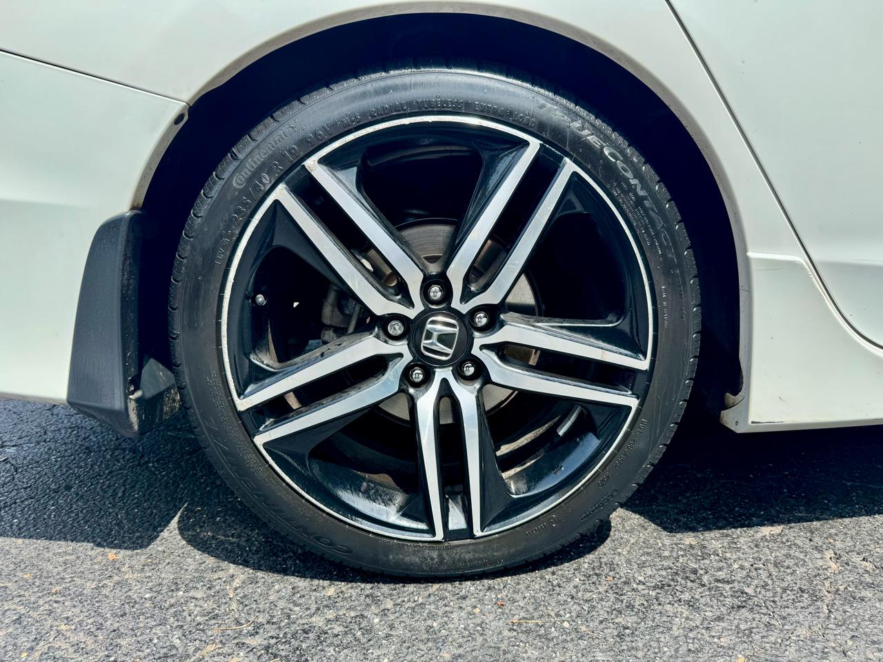 Honda Accord Touring V6 Sedan 6-Spd AT 2016