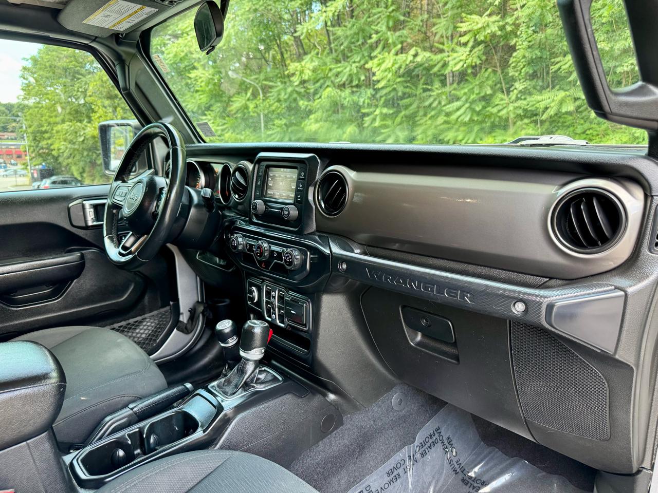 Jeep Wrangler Unlimited Sport 2019