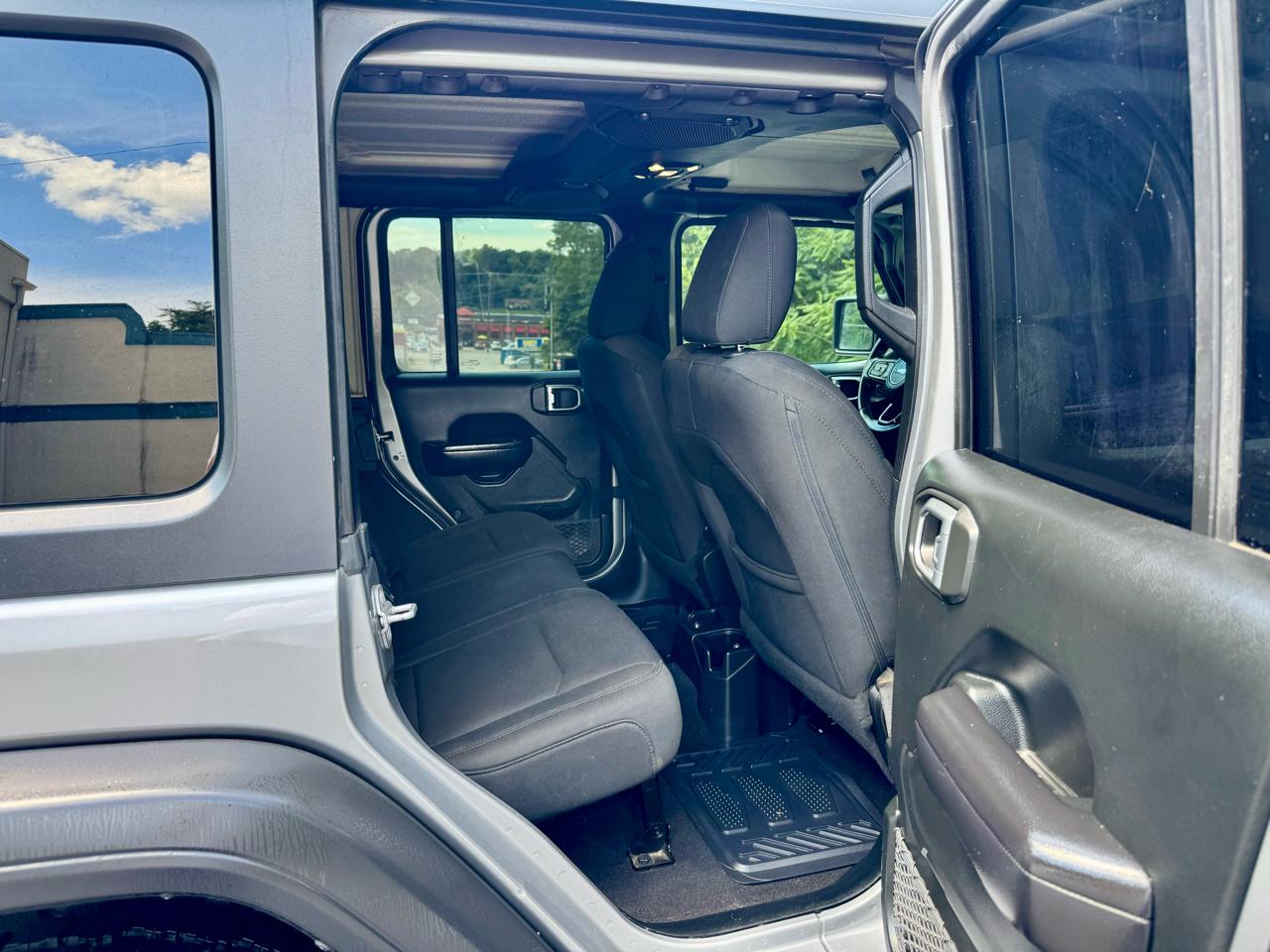 Jeep Wrangler Unlimited Sport 2019