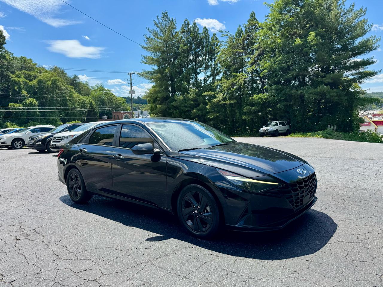 Hyundai Elantra SEL 2022