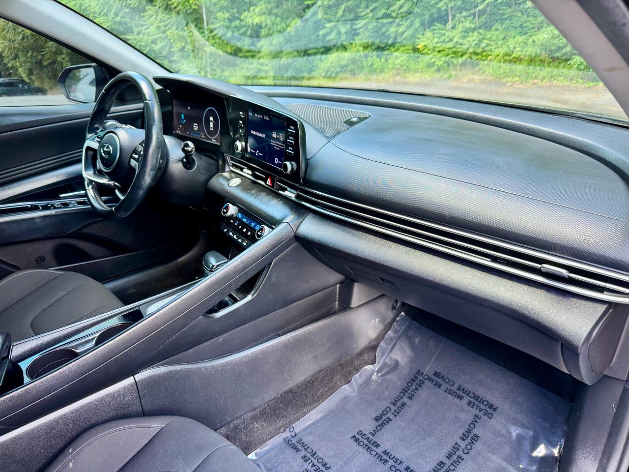 Hyundai Elantra SEL 2022