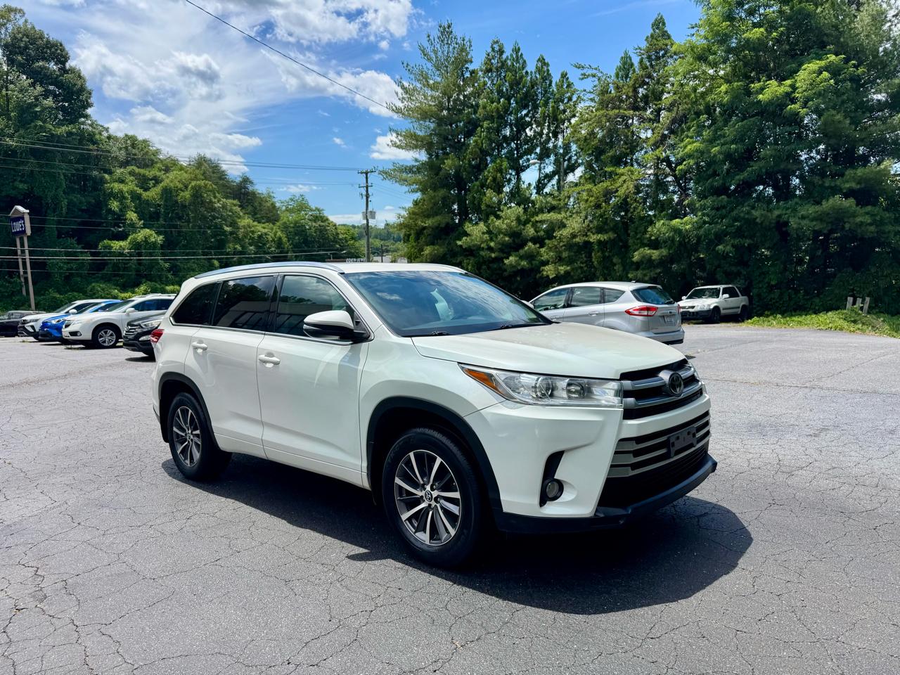 Toyota Highlander SE AWD V6 2018