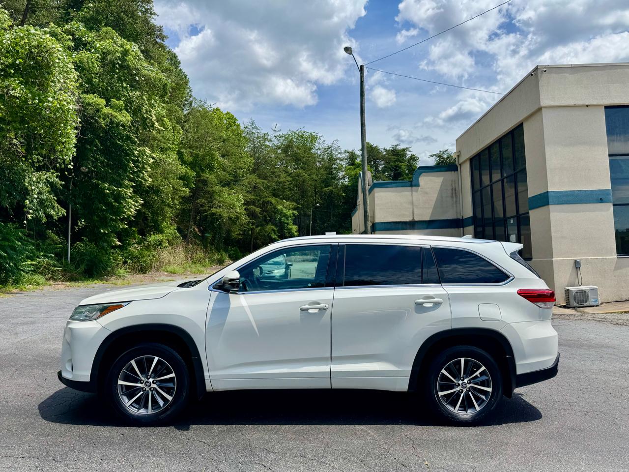 Toyota Highlander SE AWD V6 2018