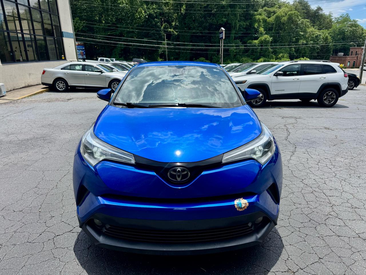 Toyota C-HR XLE 2018
