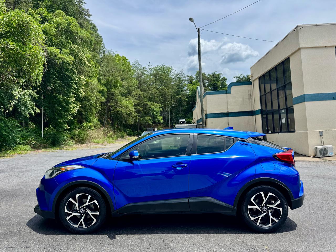 Toyota C-HR XLE 2018