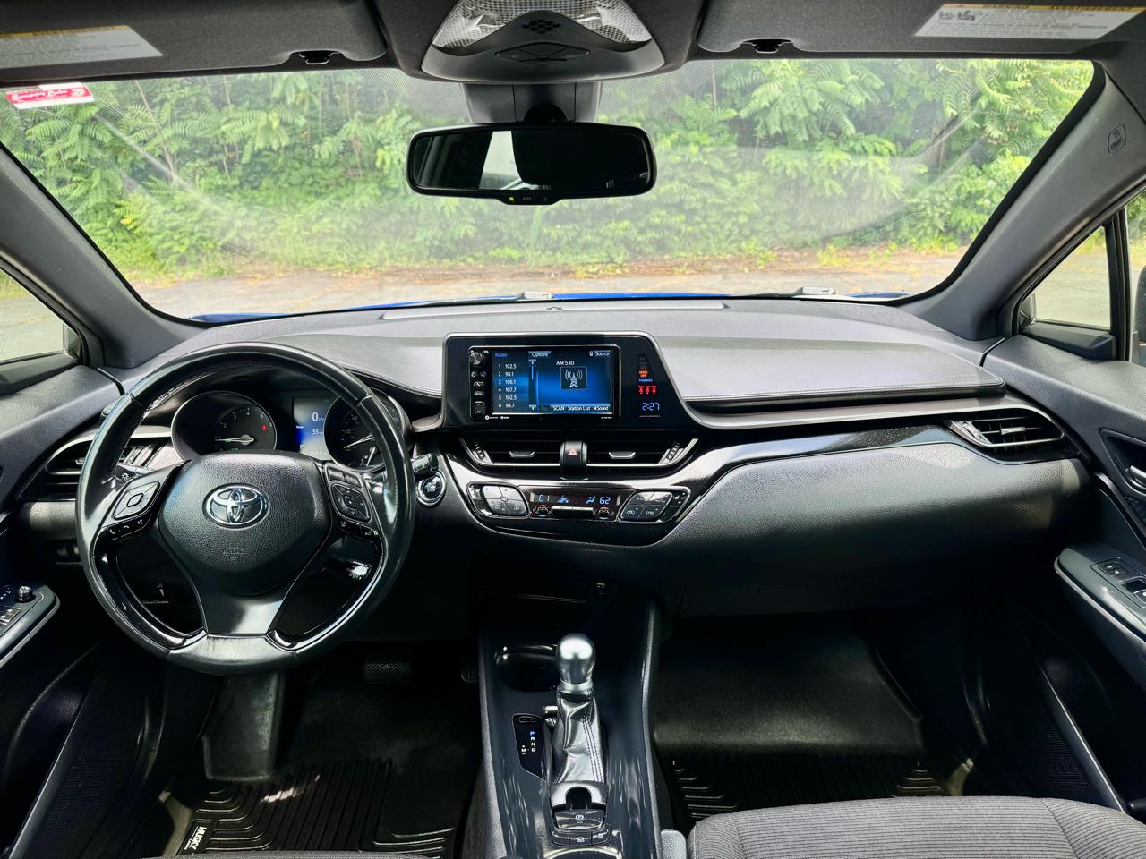 Toyota C-HR XLE 2018