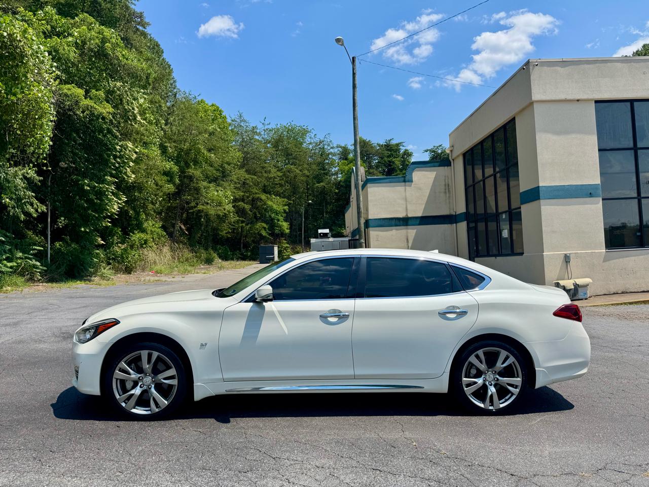 Infiniti Q70 L 3.7 AWD 2016