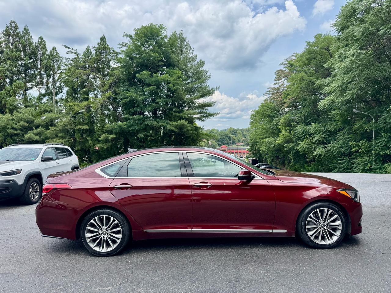 Hyundai Genesis 3.8L 2015