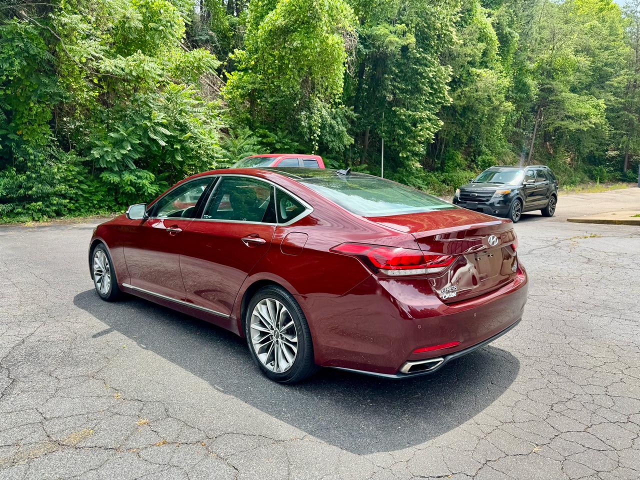 Hyundai Genesis 3.8L 2015