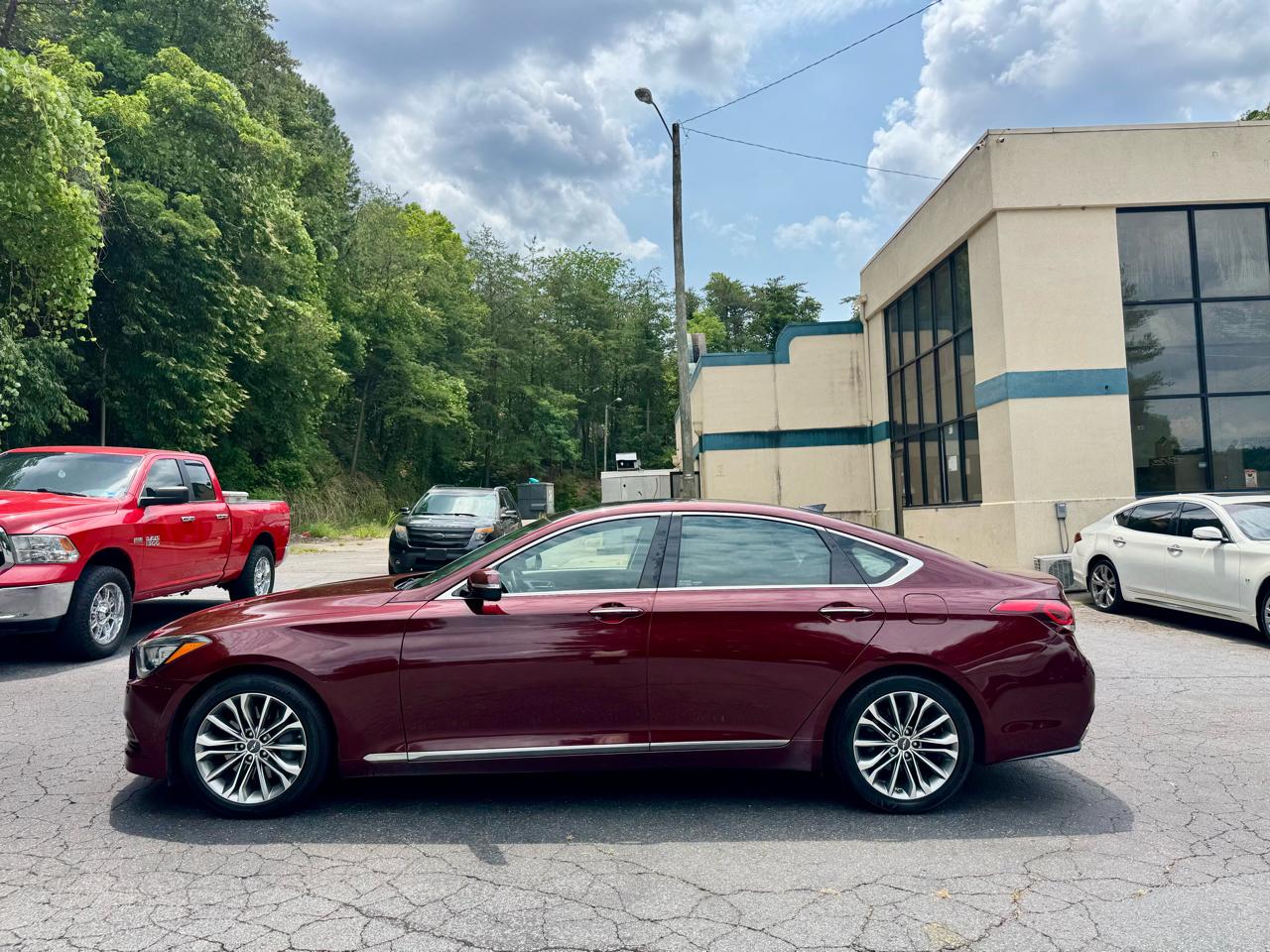 Hyundai Genesis 3.8L 2015