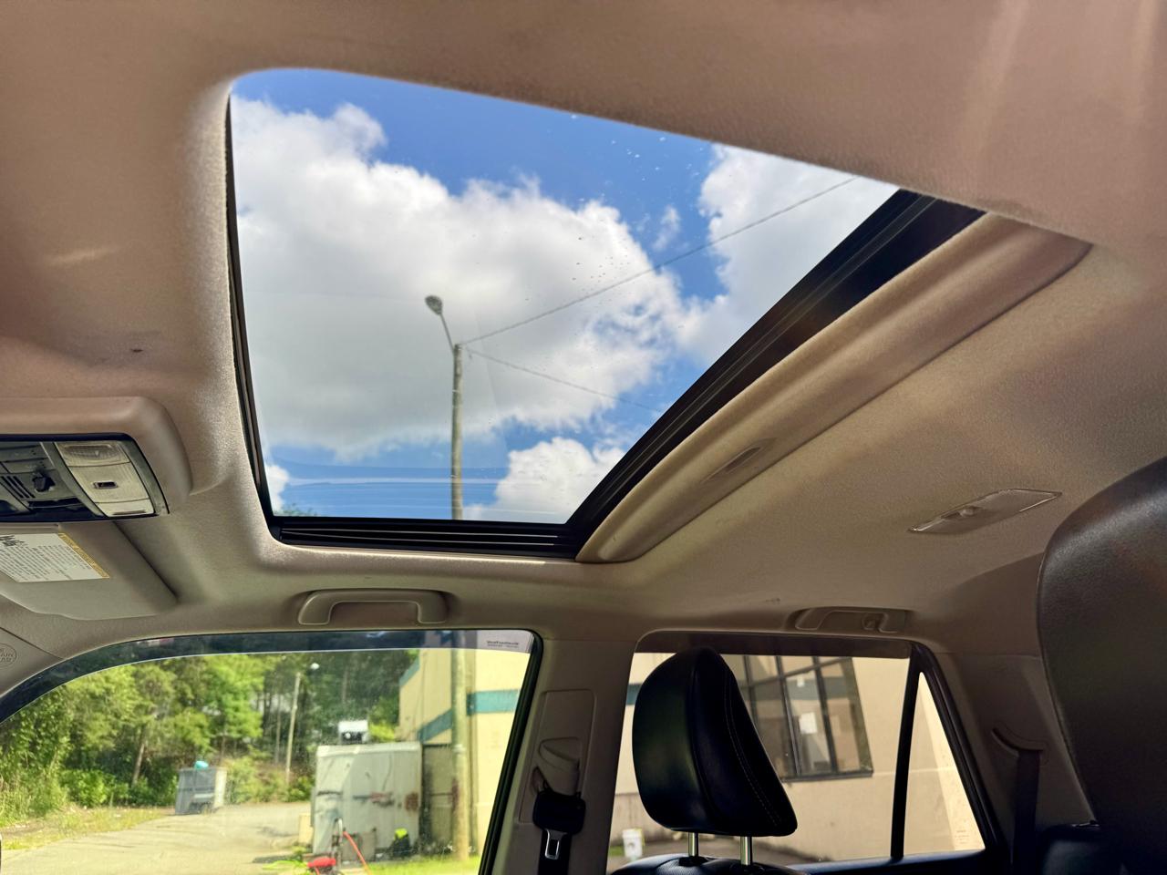 Toyota 4Runner Limited 4D SUV RWD V6 2016