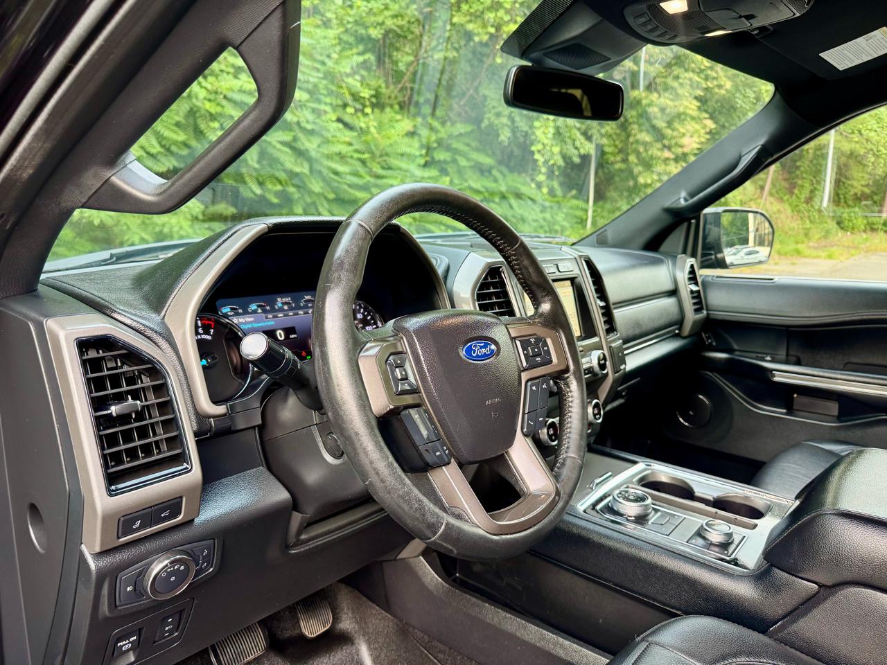 Ford Expedition MAX XLT 4WD 2019