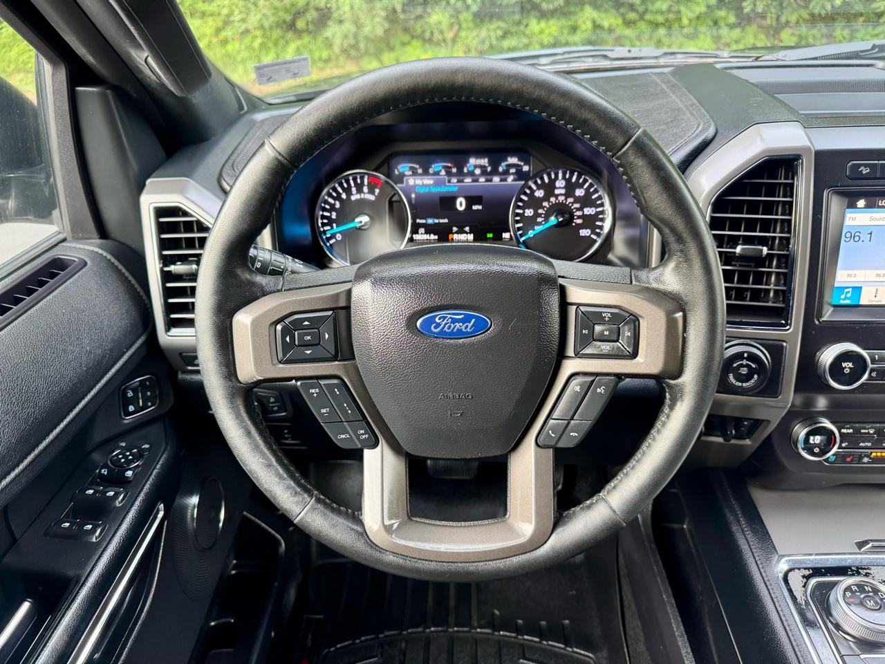 Ford Expedition MAX XLT 4WD 2019
