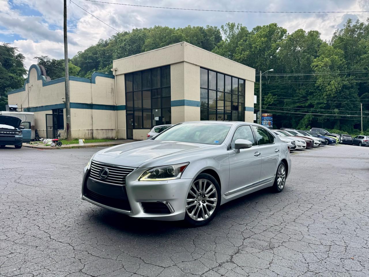 2014 Lexus LS 460 Luxury Sedan