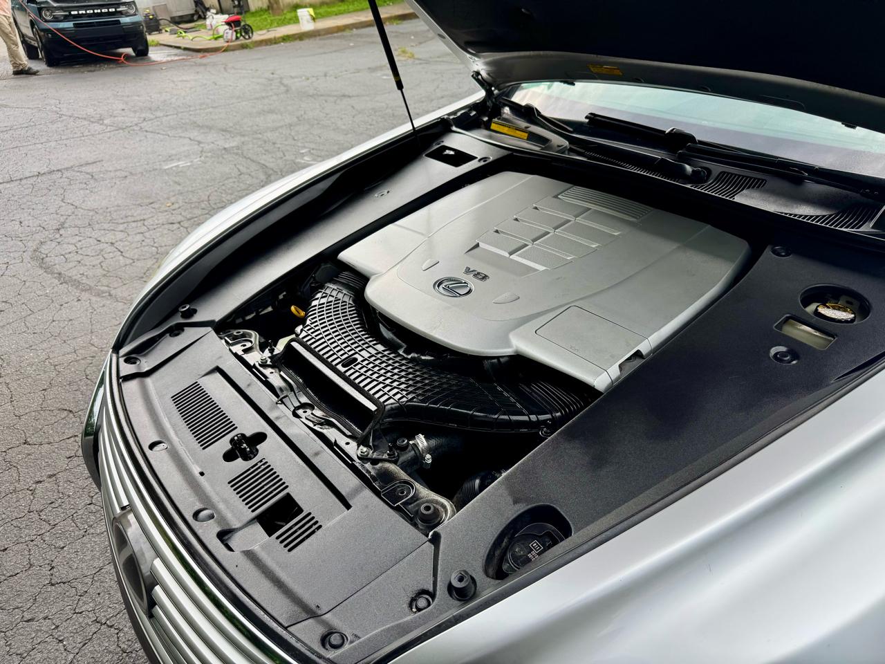 Lexus LS 460 Luxury Sedan 2014