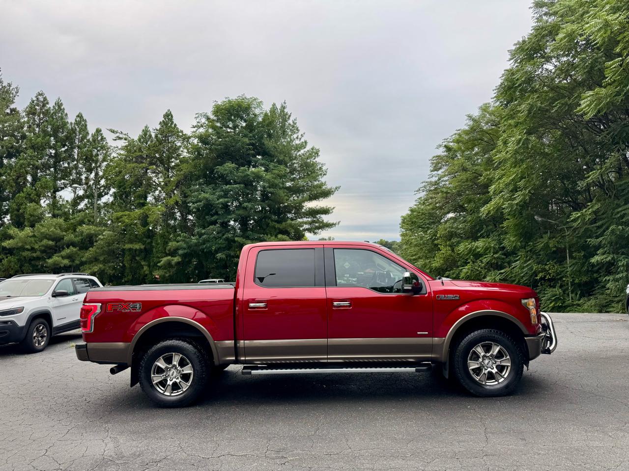 Ford F-150 XL SuperCrew 5.5-ft. Bed 4WD 2015
