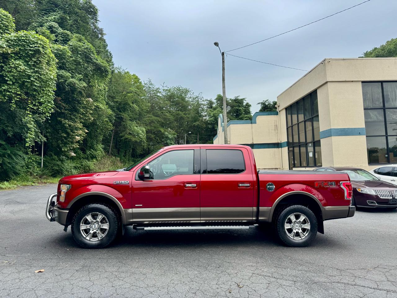 Ford F-150 XL SuperCrew 5.5-ft. Bed 4WD 2015
