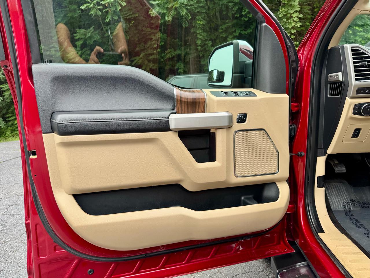 Ford F-150 XL SuperCrew 5.5-ft. Bed 4WD 2015