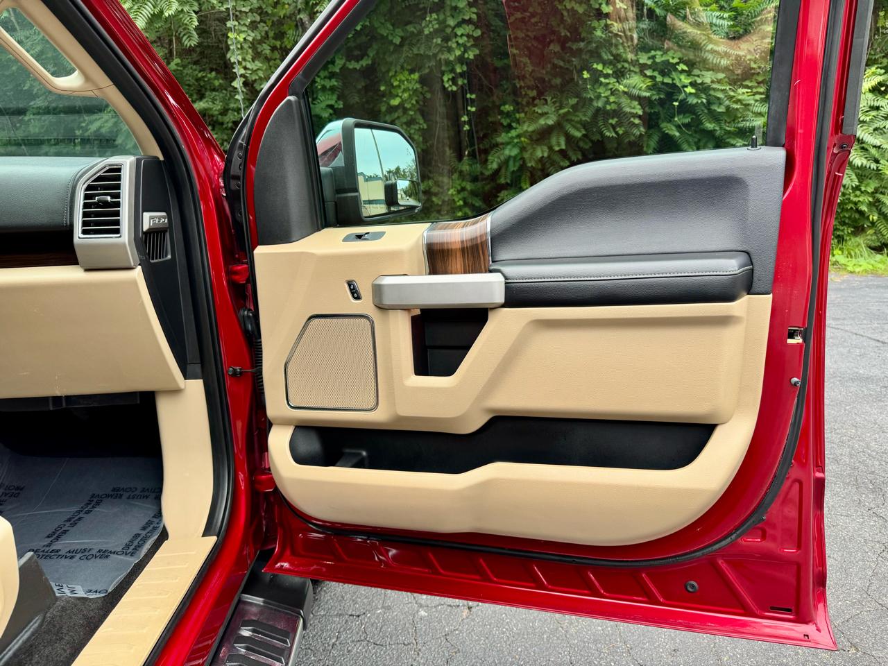 Ford F-150 XL SuperCrew 5.5-ft. Bed 4WD 2015