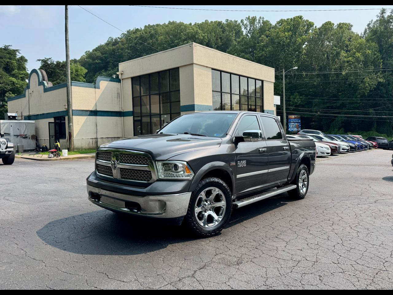2014 RAM 1500 Laramie Crew Cab SWB 4WD