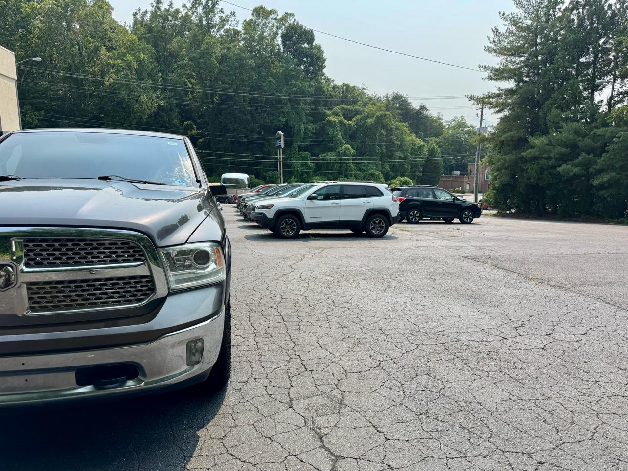 RAM 1500 Laramie Crew Cab SWB 4WD 2014