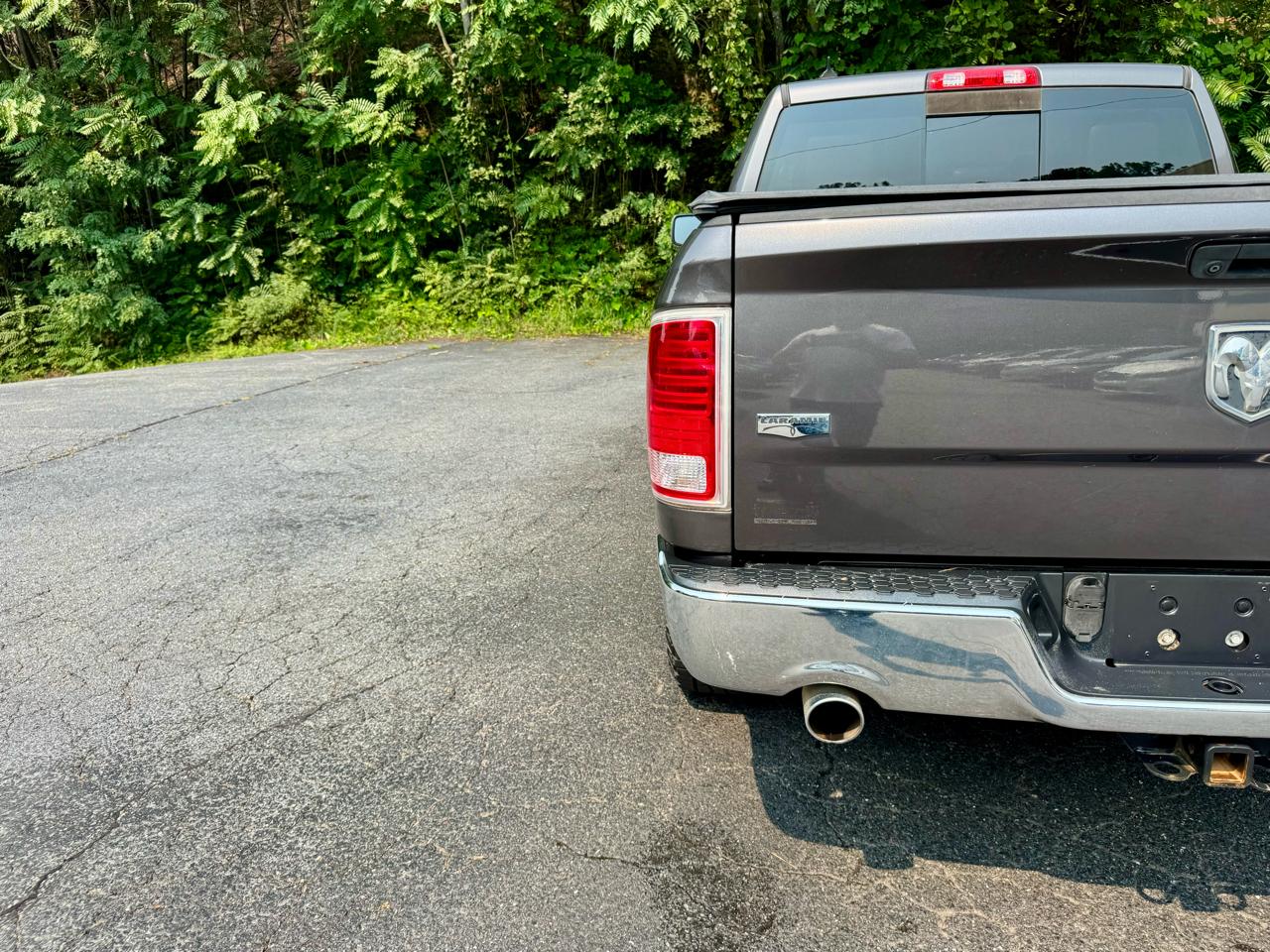 RAM 1500 Laramie Crew Cab SWB 4WD 2014