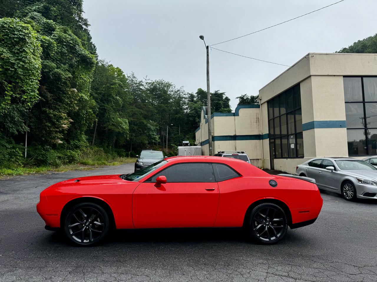 Dodge Challenger SXT 2021