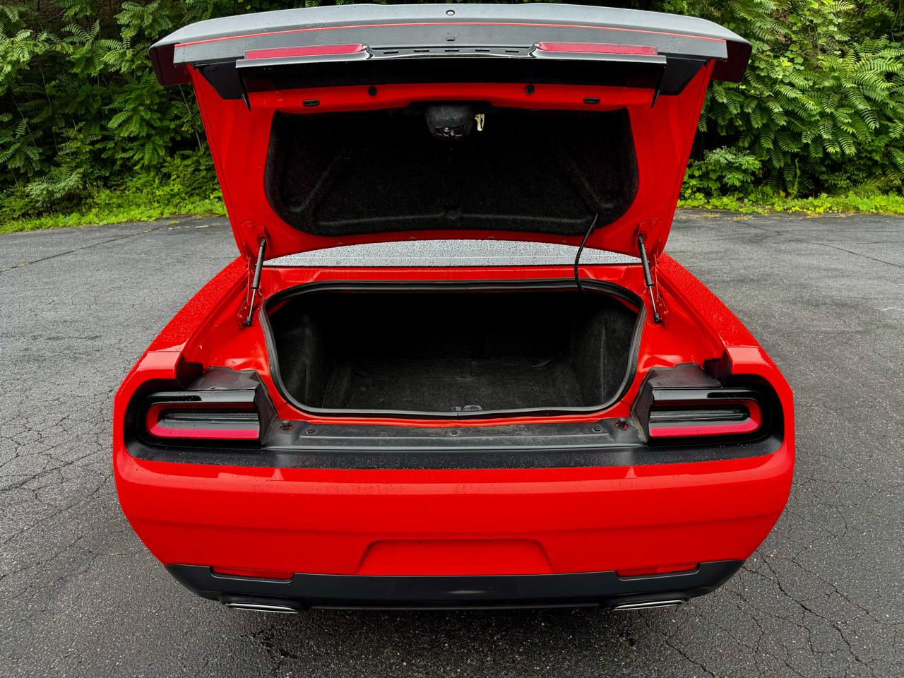 Dodge Challenger SXT 2021