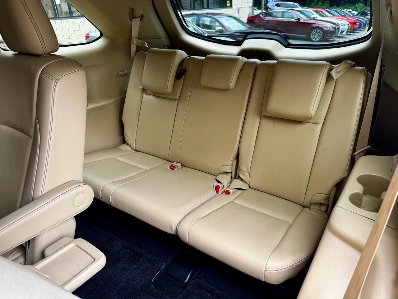 Toyota Highlander SE FWD V6 2019