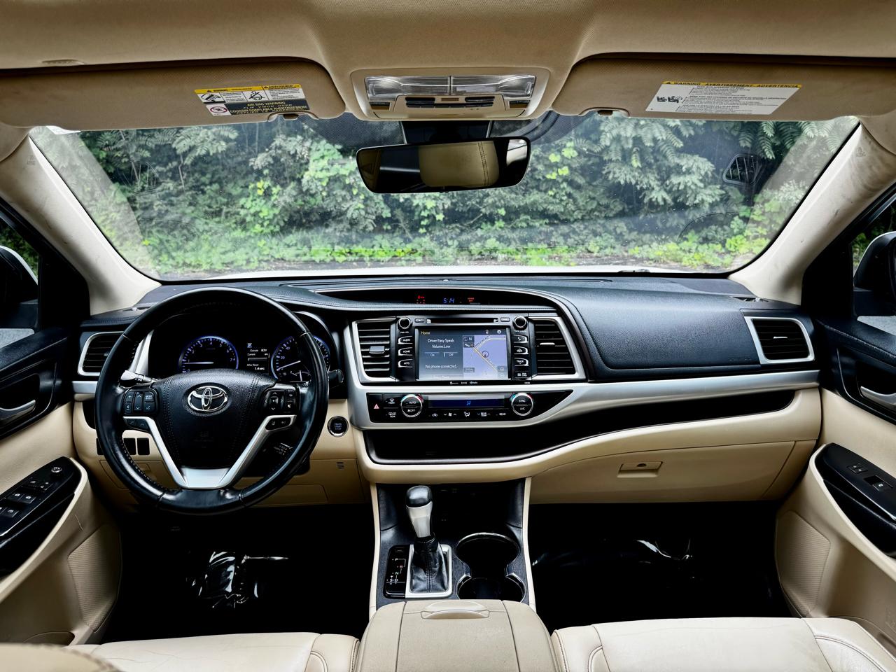 Toyota Highlander SE FWD V6 2019