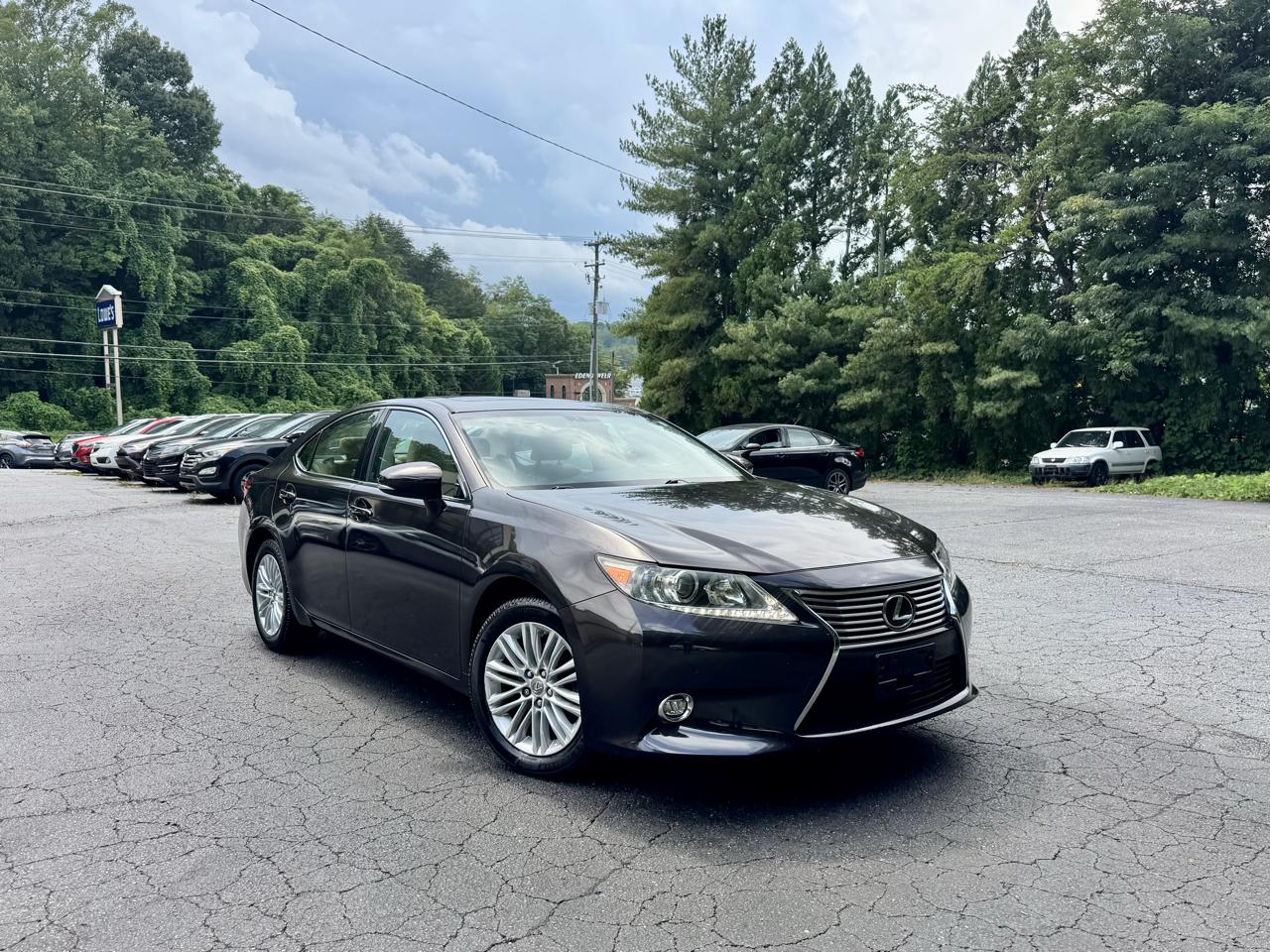 Lexus ES 350 Sedan 2014