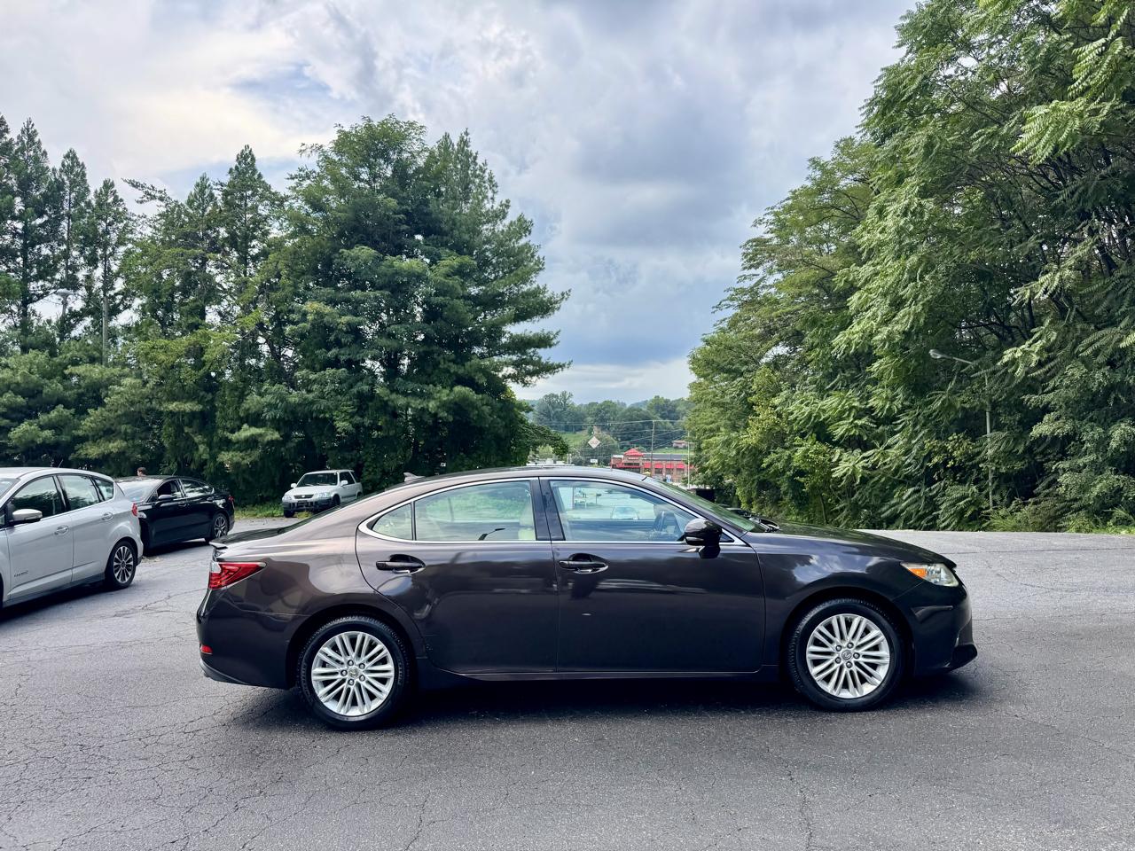 Lexus ES 350 Sedan 2014