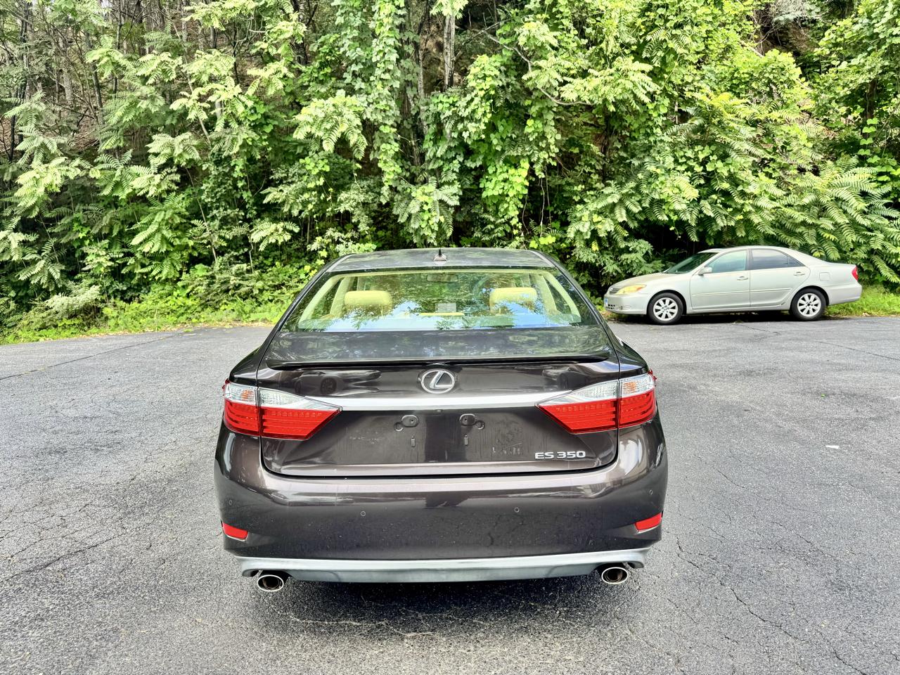 Lexus ES 350 Sedan 2014