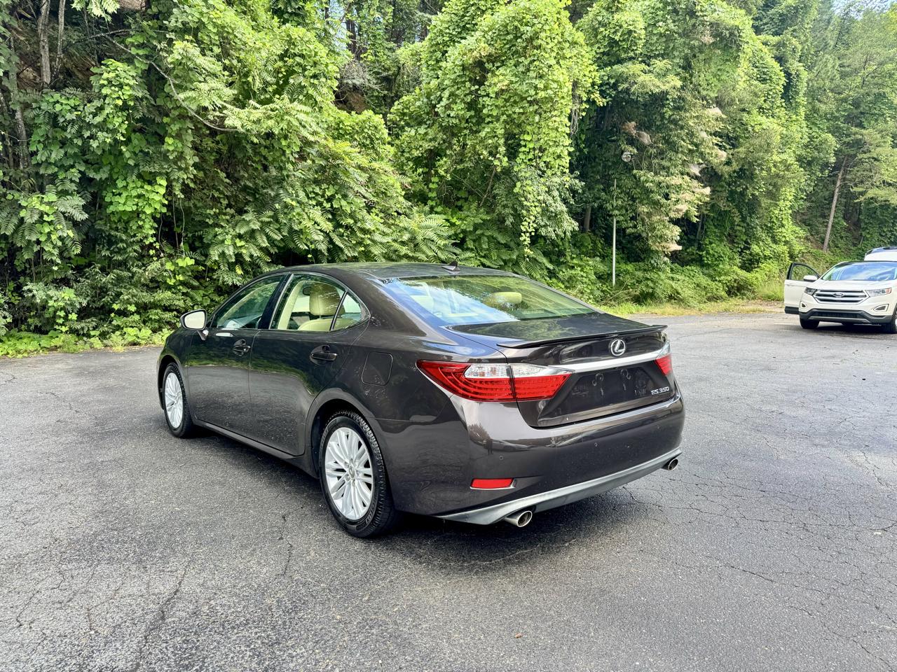 Lexus ES 350 Sedan 2014