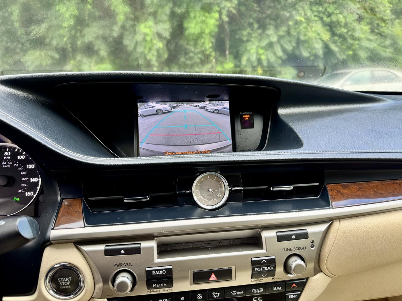 Lexus ES 350 Sedan 2014