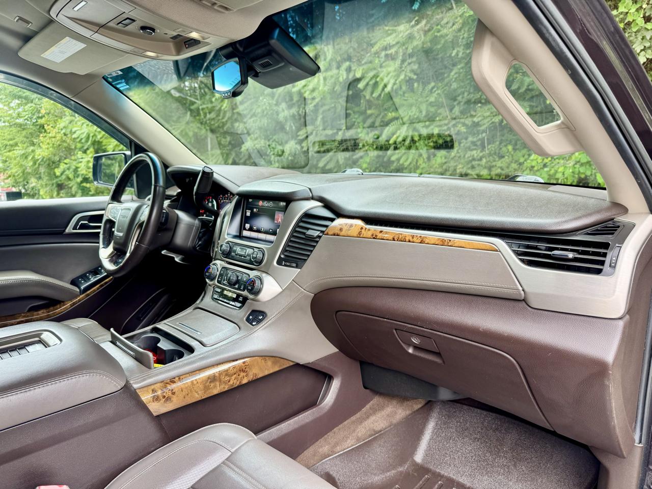 GMC Yukon Denali XL 4WD 2015